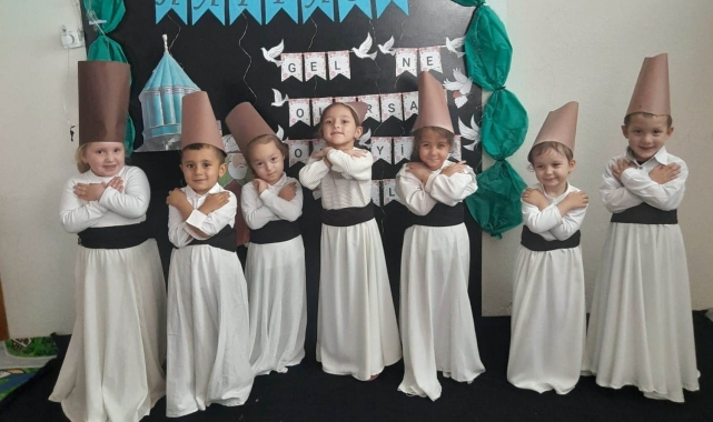 Simav'da 4-6 yaş Kur'an Kursunda Mevlana Haftası etkinliği
