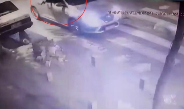 Şişli'de esnafın kabusu silahlı çete çökertildi: Evden çelik yelek ve tabancalar çıktı