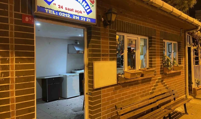 Şişli'de taksi durağı ve otomobile silahlı saldırı