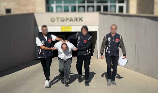 Sosyal medya üzerinden Atatürk'e, şehitlere ve vatana hakarete gözaltı