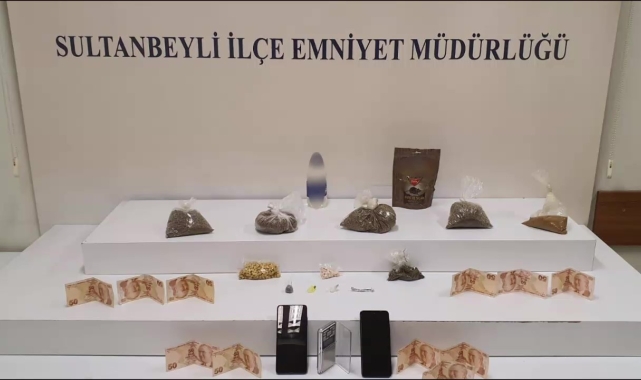 Sultanbeyli'de uyuşturucu ticareti yapan şahıslar operasyonla yakalandı