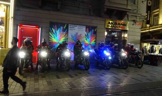 Taksim'de yılbaşı öncesi iş yerlerine denetim yapıldı