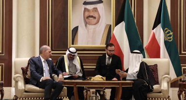 TBMM Başkanı Kurtulmuş'tan Kuveyt'e taziye ziyareti