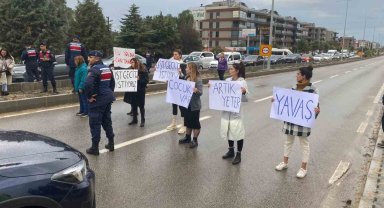 Tehlikeli okul yolunda korkulan oldu, veliler isyan etti