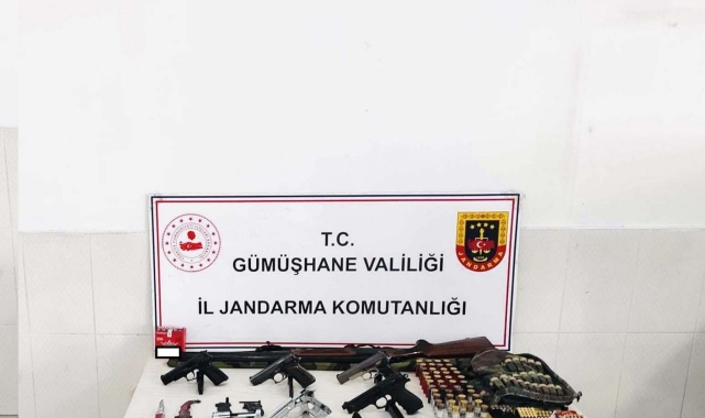 Torul'da kaçak silah operasyonu