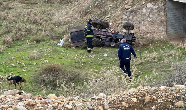 Traktörün altında kalan 3 çocuk annesi kadın hayatını kaybetti