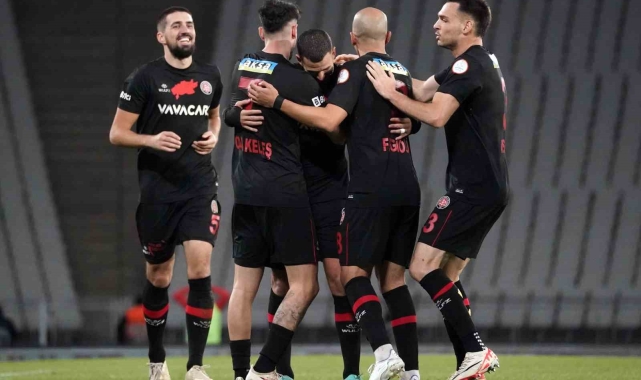 Trendyol Süper Lig: Fatih Karagümrük: 1 - İstanbulspor: 0