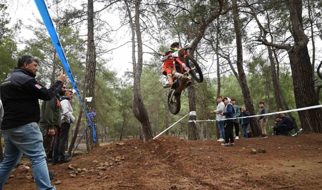 Türkiye Enduro ve ATV Şampiyonası 3. Ayak Yarışları Kemer'de yapıldı