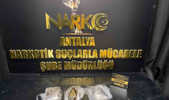 Uyuşturucu madde operasyonunda 4 kilogram esrar ele geçirildi