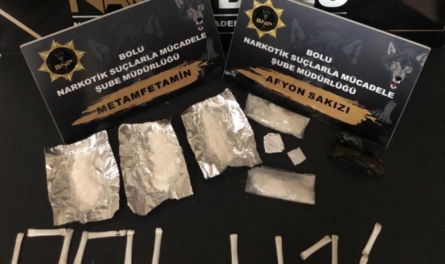 Üzerlerinden 38 parça uyuşturucu çıktı: 1 tutuklama