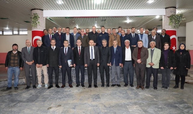 Vali Işın Seyitömer'de muhtarların taleplerini dinledi