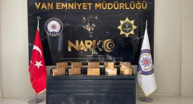 Van'da 11 kilo 500 gram metamfetamin ele geçirildi