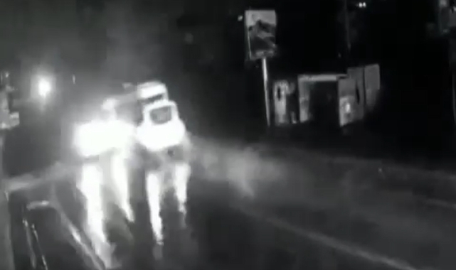 Yalova'da 6 kişinin yaralandığı trafik kazası kamerada