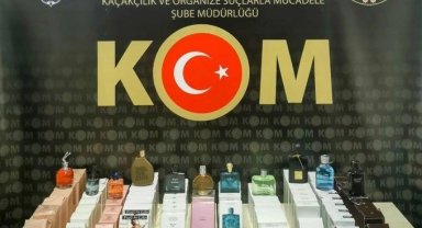 Yapılan operasyonda çok sayıda kaçak parfüm ele geçirildi