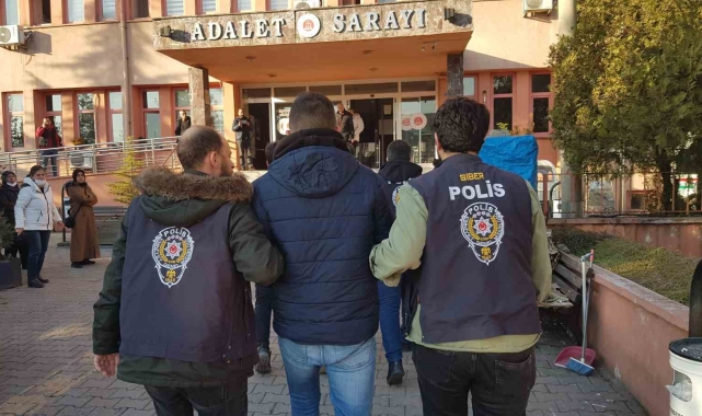 Yasa dışı bahis operasyonunda 2 kişi adlı kontrolle serbest bırakıldı