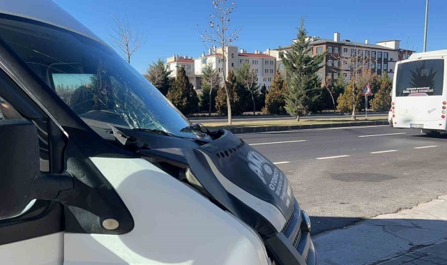 Yolun karşısına geçemedi: Minibüsün çarptığı adam hayatını kaybetti
