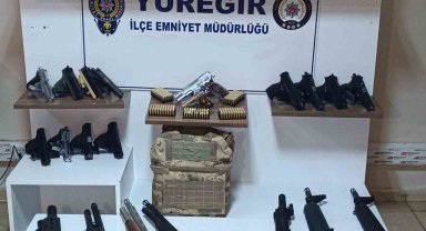 Yüreğir'de ruhsatsız silahlara geçit yok