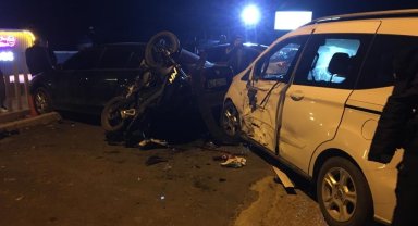 Adıyaman'da otomobil ile motosiklet çarpıştı: 1'i ağır 2 yaralı