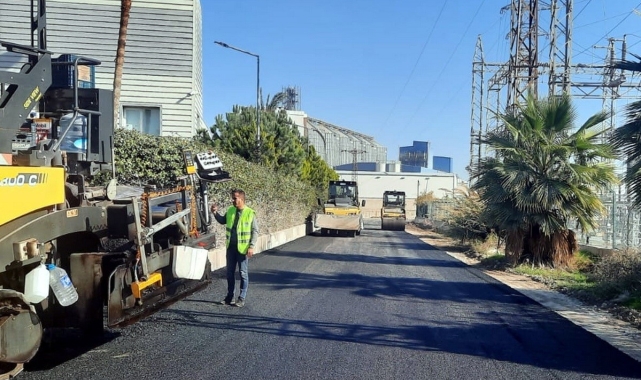 Akdeniz'de asfalt çalışmaları devam ediyor