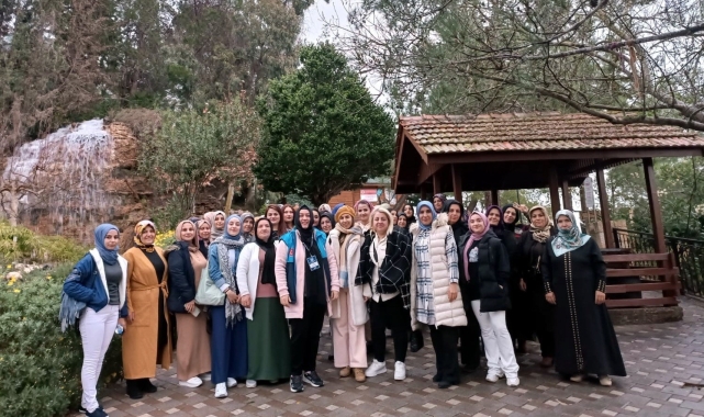 Akdenizli kadınlar Türkiye'yi geziyor