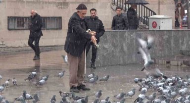 Aksaray'da yılın ilk karı yağdı