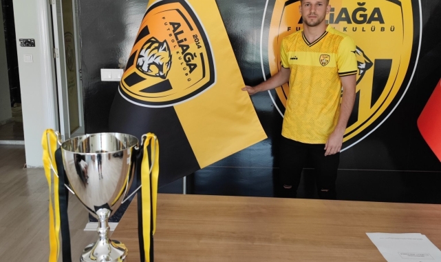 Aliağa FK'da Kaan Özder ile yollar ayrıldı