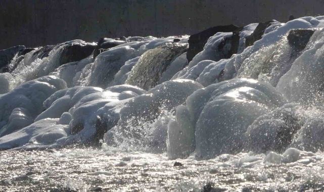 Ardahan'da Antarktika'yı aratmayan görüntüler