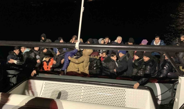 Ayvacık açıklarında 46 kaçak göçmen yakalandı