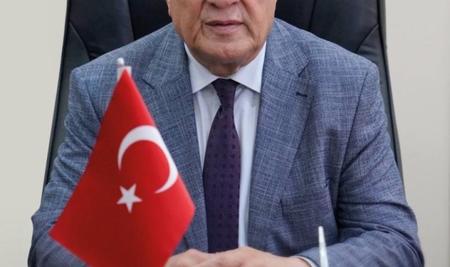 Başkan Pekmezci: "Regaib gecesinde öncelikli görevimiz, ellerimizi ve gönüllerimizi açarak daha iyi bir kul, daha duyarlı bir Müslüman olma azmimizi tazelemektir"