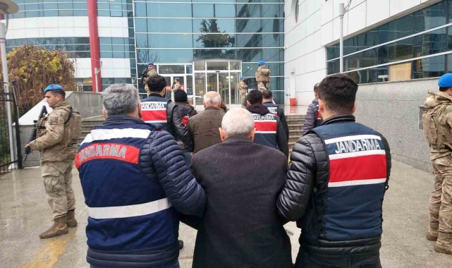 BDP İl Eş başkanı ve 2 kişi adliyeye sevk edildi