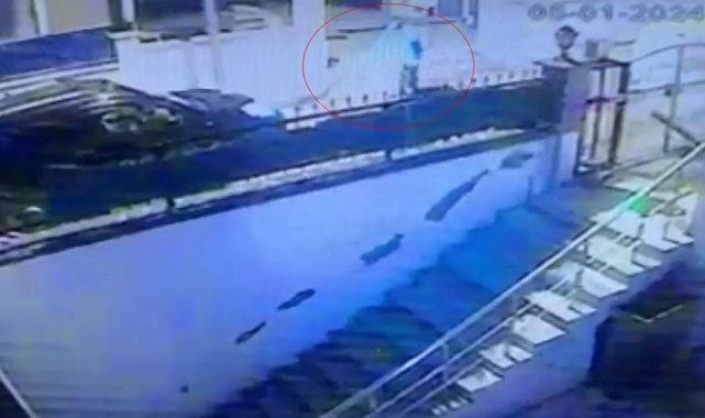 Beylikdüzü'nde bir araçtan 400 bin TL değerinde tekstil ürünü çalan hırsız kamerada