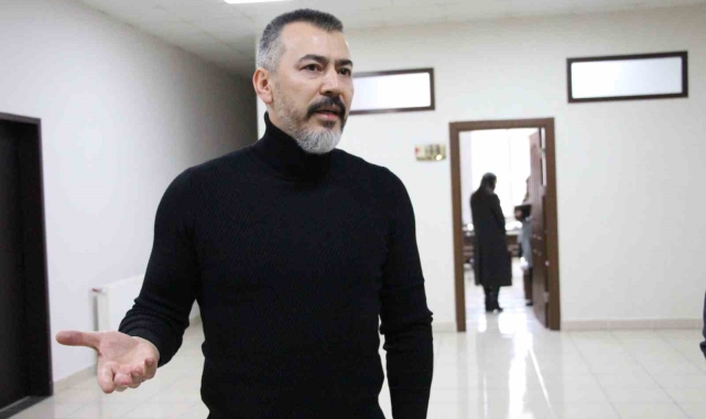 Boluspor'un kapısına icra memurları dayandı, Başkan Abak küplere bindi