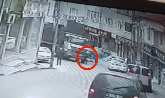 Bursa'da dehşete düşüren kaza...Yaşlı adam yaşam mücadelesi veriyor