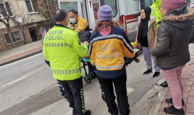 Bursa'da kaldırıma çarpan motosiklet sürücüsü yaralandı