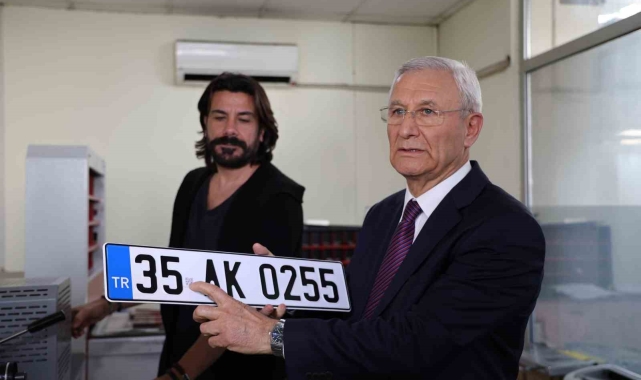 Celil Anık: "İzmir'de taksi ücretlerine zam yok"