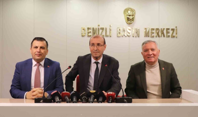CHP'li başkanlardan DGC'ye 10 Ocak Çalışan Gazeteciler Günü ziyareti