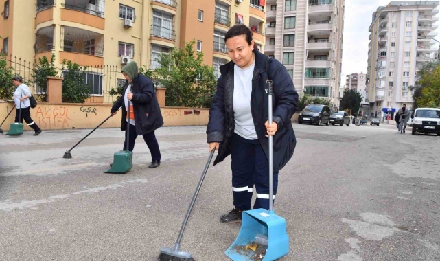 Çukurova'nın kadın temizlik ekipleri işbaşında