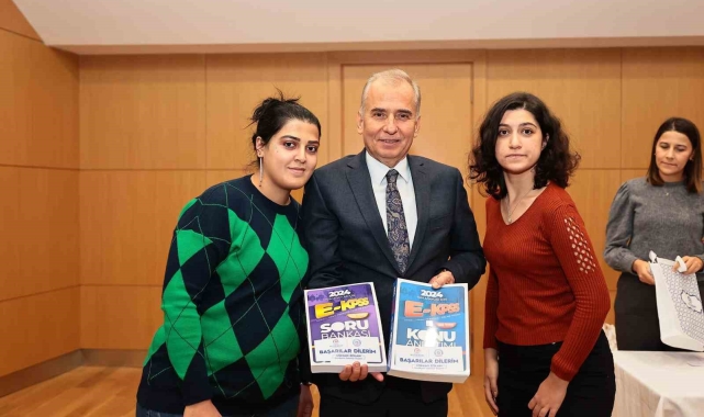 Denizli Büyükşehirden EKPSS'ye gireceklere pozitif ayrımcılık