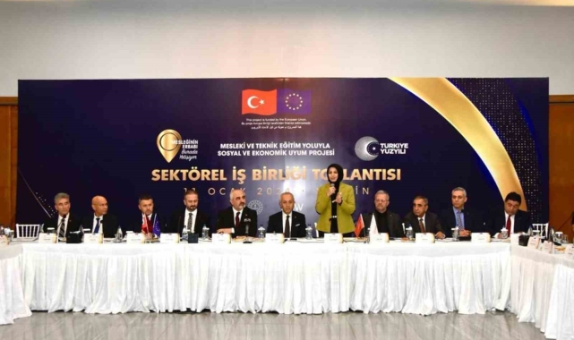 Durmuş: "Her çocuğun başarı hikayesi olması için çabalıyoruz"