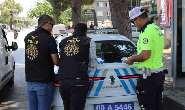 Ehliyetsiz ve plakasız motosiklet sürücüsü cezadan kaçamadı