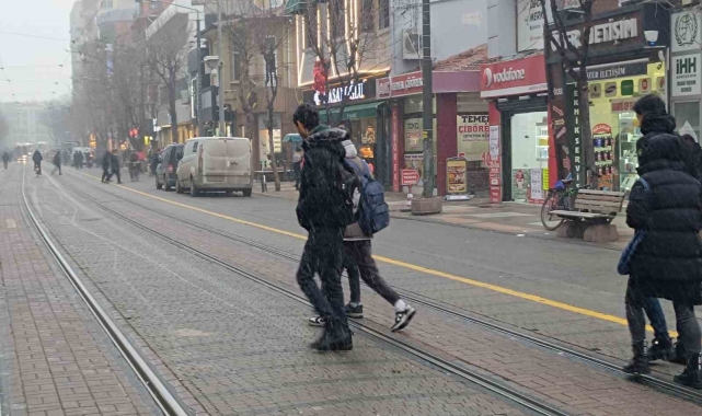 Eskişehir'de kar yağışı başladı