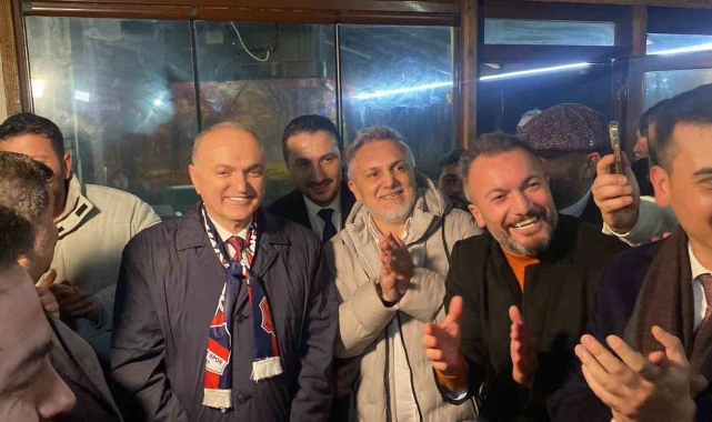 Faruk Özlü'ye Düzce'de tulum ve davul-zurnalı karşılama