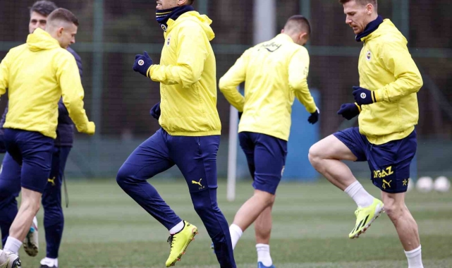 Fenerbahçe, MKE Ankaragücü maçı hazırlıklarını sürdürdü