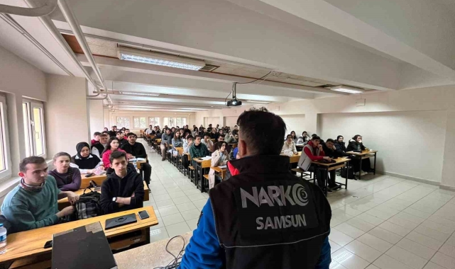 Gençlere 'uyuşturucu bağımlılığı ve zararları' anlatıldı