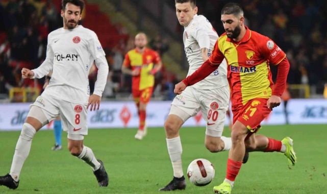 Göztepe'de Ahmed Ildız, performansıyla dikkat çekiyor