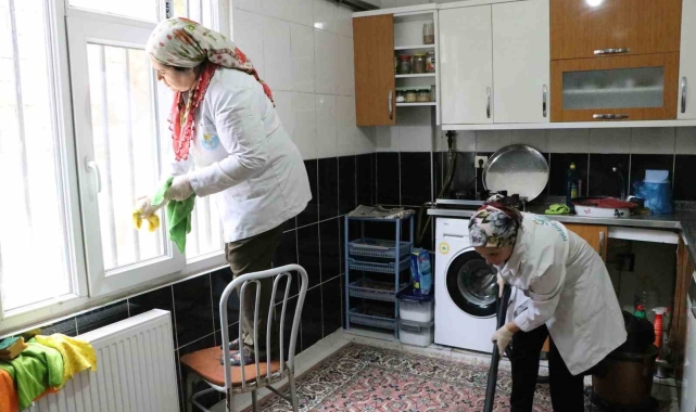 Haliliye Belediyesi evde bakım hizmetini sürdürüyor