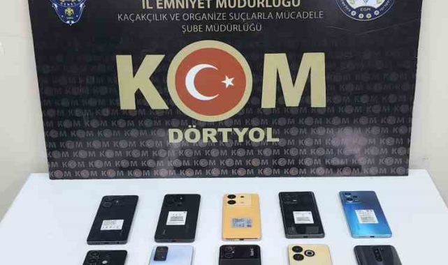 Hatay'da 10 adet kaçak cep telefonu ele geçirildi