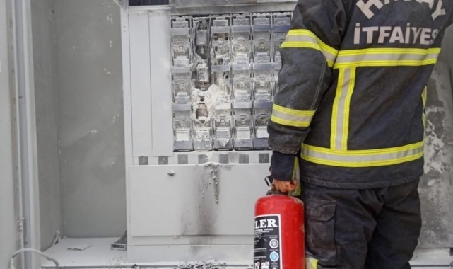 Hatay'da çıkan trafo yangınına itfaiye müdahale etti