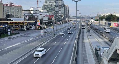 İstanbul'da yeni yılın ilk gününde trafik yüzde 1'e düştü