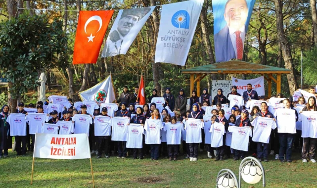 İzciler Gençlik Kampı'nda buluştu